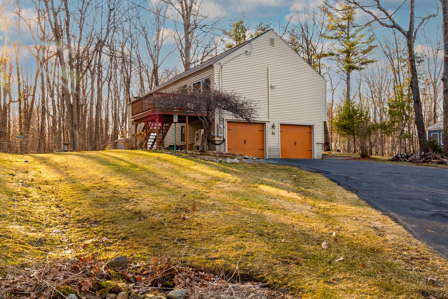 Derry, New Hampshire 03038, United States, 3 Bedrooms Bedrooms, ,2 BathroomsBathrooms,Residential,Active,96046