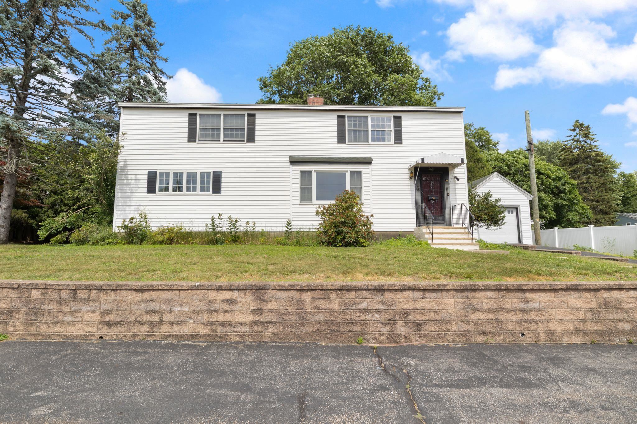 260 Meadow Road