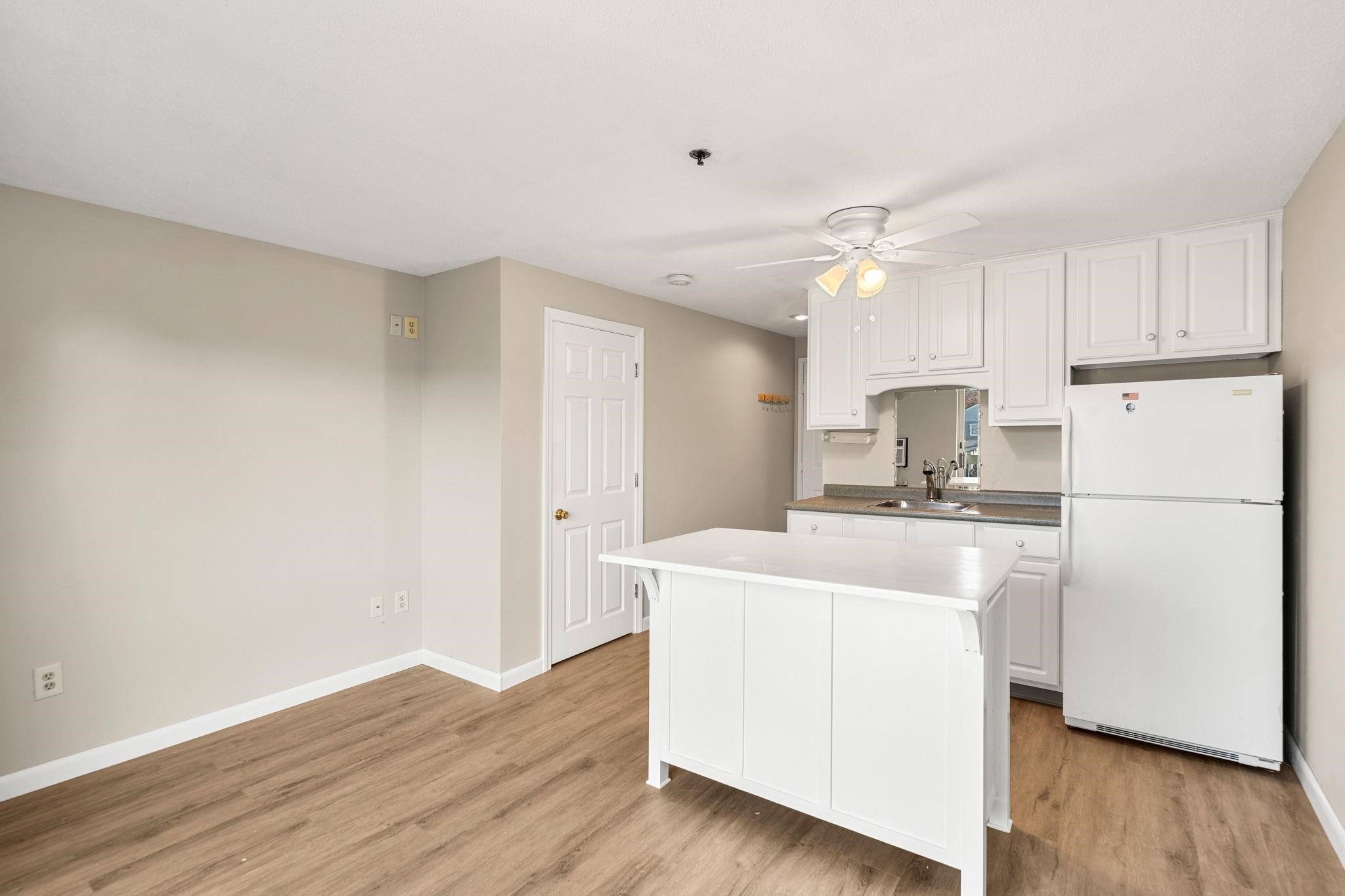 550 Winnacunnet Road 219