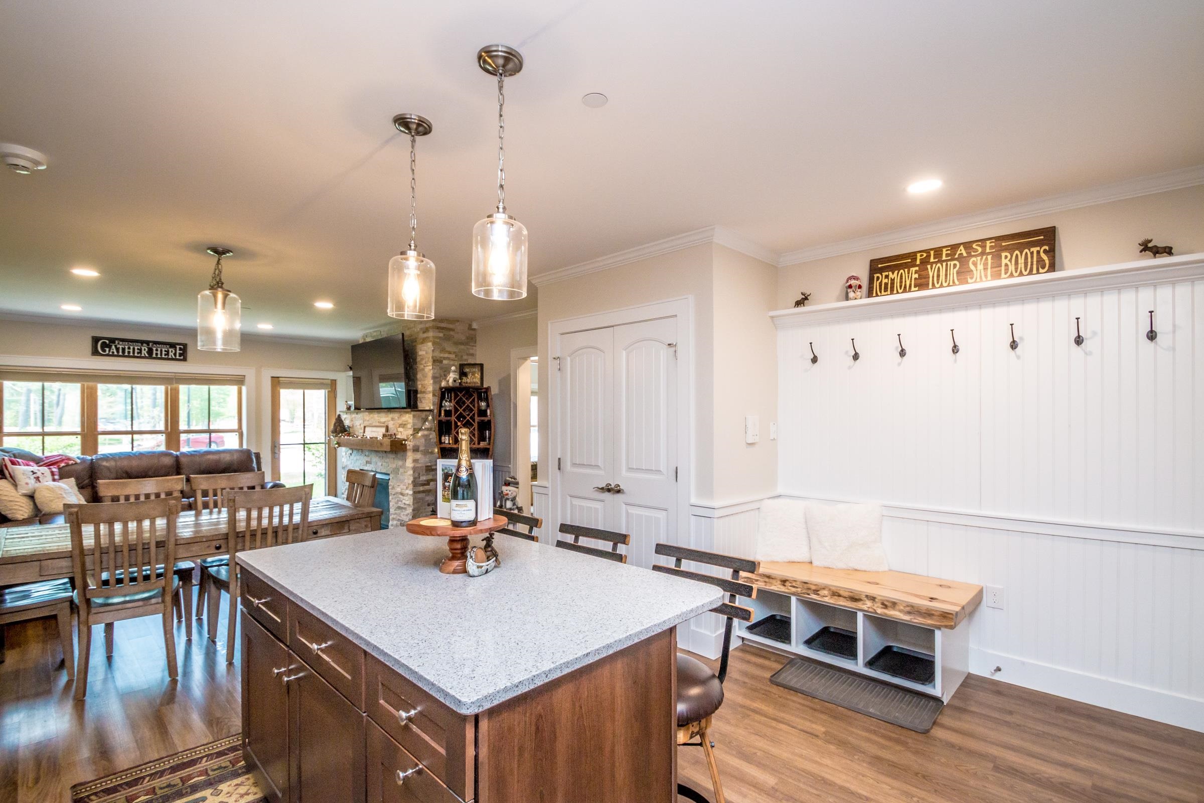 235 Skimobile Road 2104