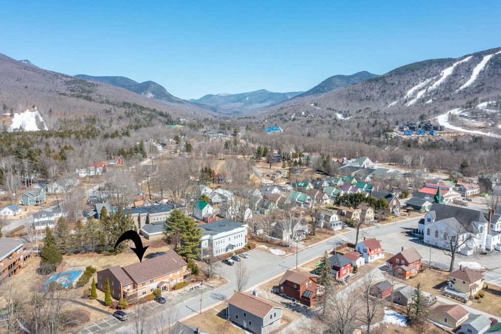 Photo of 44 Church Street #1, Lincoln, NH 03251 (MLS # 5082917)