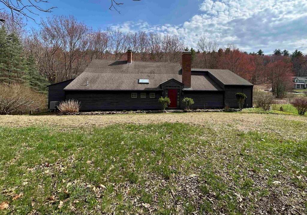 Photo of 266 North Haverhill Road, Kensington, NH 03833 (MLS # 5073480)