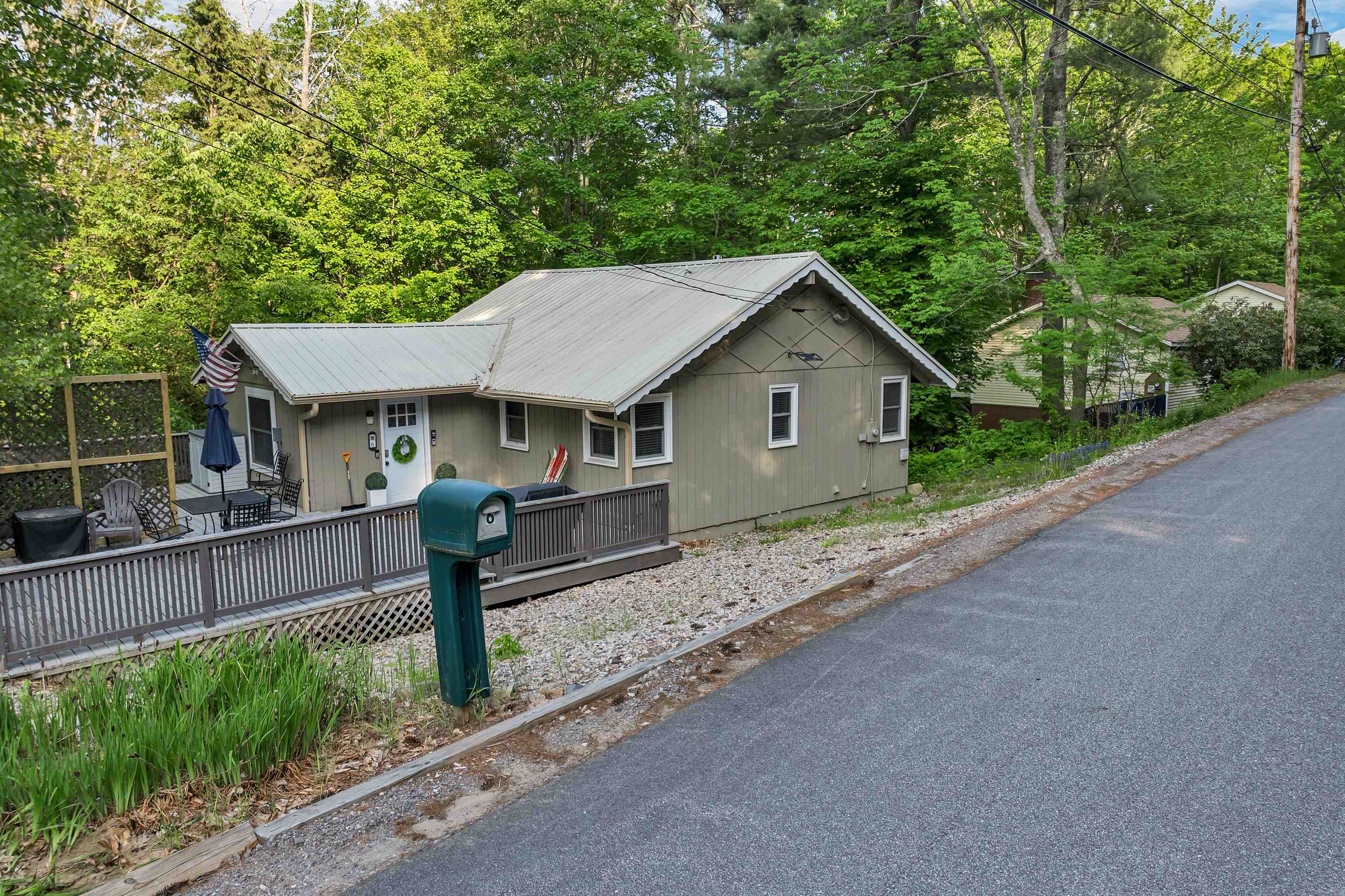 6 Chalet Drive