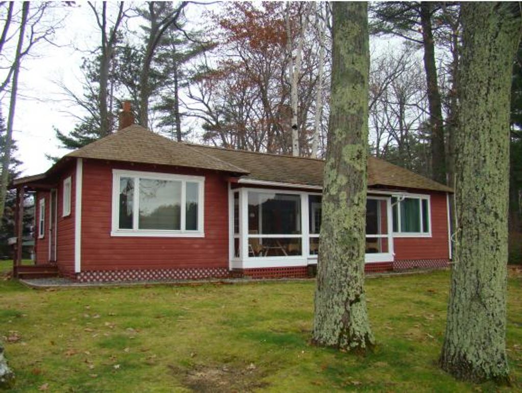 Photo of 33 Marden Point Road, Holderness, NH 03245 (MLS # 5071112)