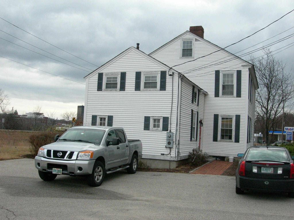 Photo of 225 Eddy Road, Manchester, NH 03102 (MLS # 5061938)