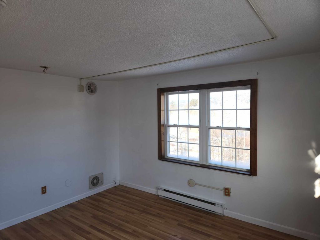 Photo of 30 Beech Street #4C, Bristol, NH 03222 (MLS # 5027728)