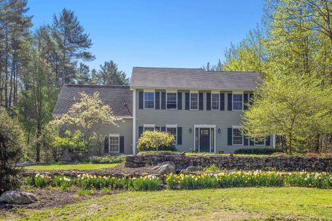 17 Federal Corner Road Tuftonboro NH 03816