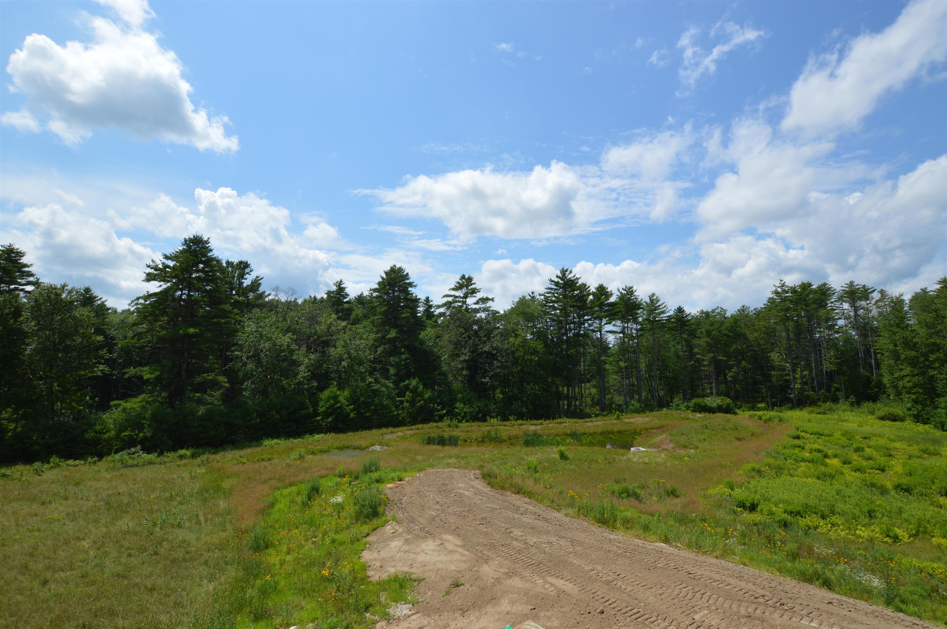 Concord, New Hampshire 03301, United States, 3 Bedrooms Bedrooms, ,3 BathroomsBathrooms,Residential,Active,117119