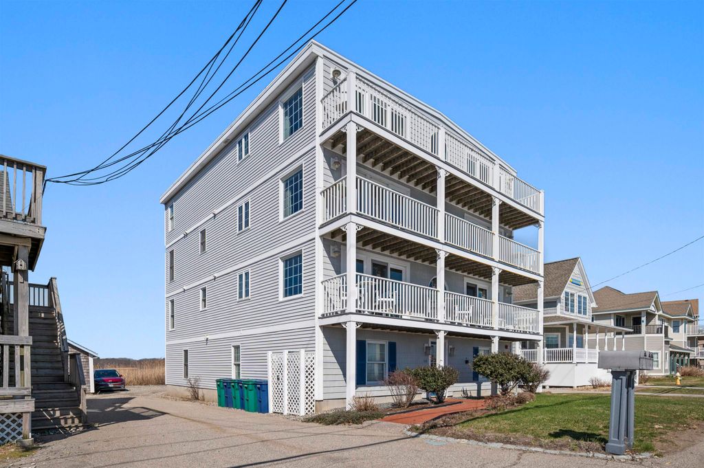 Photo of 605 Ocean Boulevard #1, Hampton, NH 03842 (MLS # 5083995)