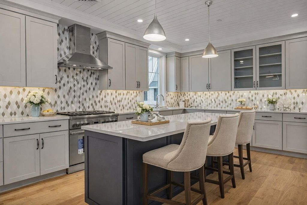 Photo of 24 LITTLE BAY Drive, Dover, NH 03820 (MLS # 5078959)