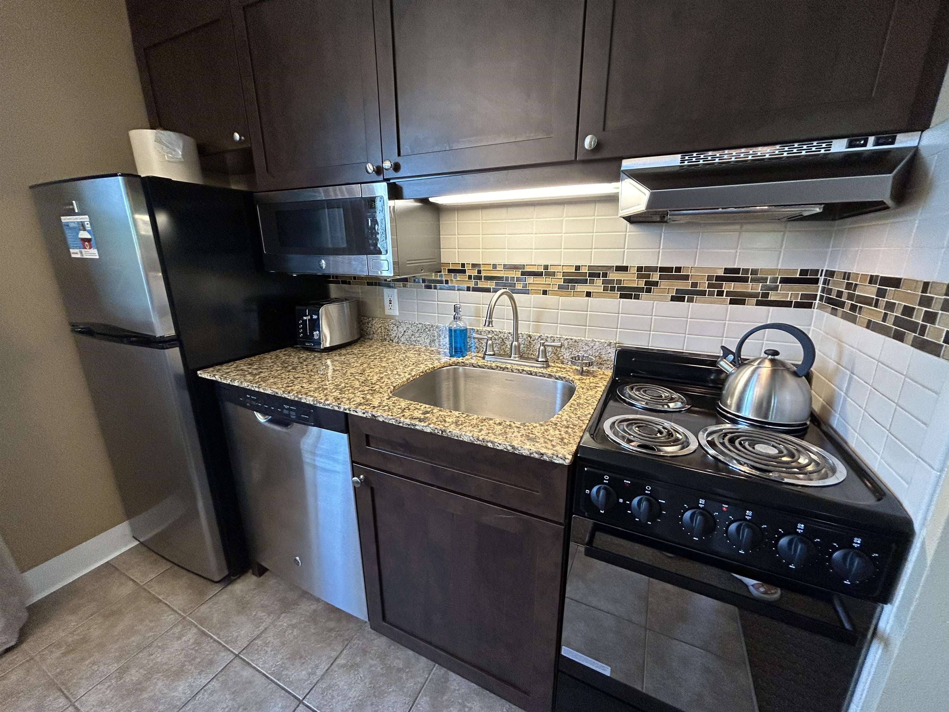 302 Qtr.3, 89 Grand Summit Way