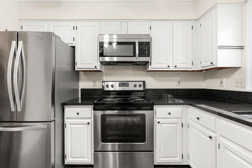 Photo of 96 Spinnaker Way, Portsmouth, NH 03801 (MLS # 5076231)