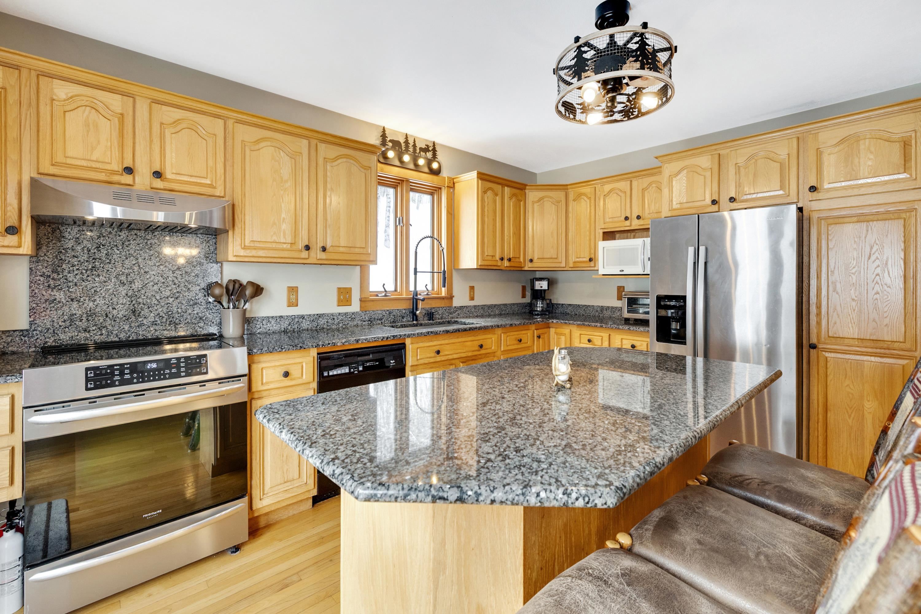 1465 West Echo Lake Road