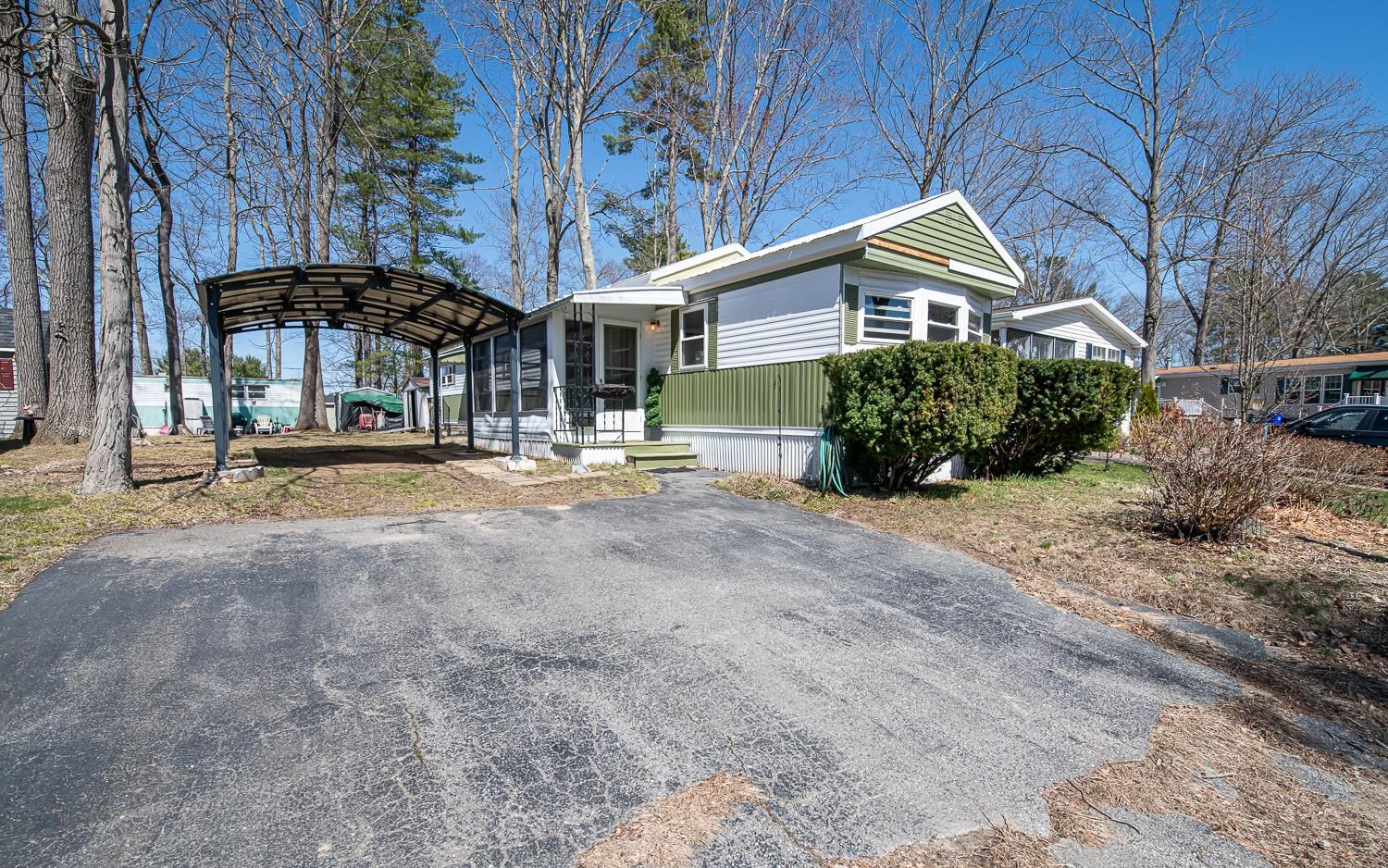 Exeter, New Hampshire 03833, United States, 2 Bedrooms Bedrooms, ,1 BathroomBathrooms,Residential,Active,166914