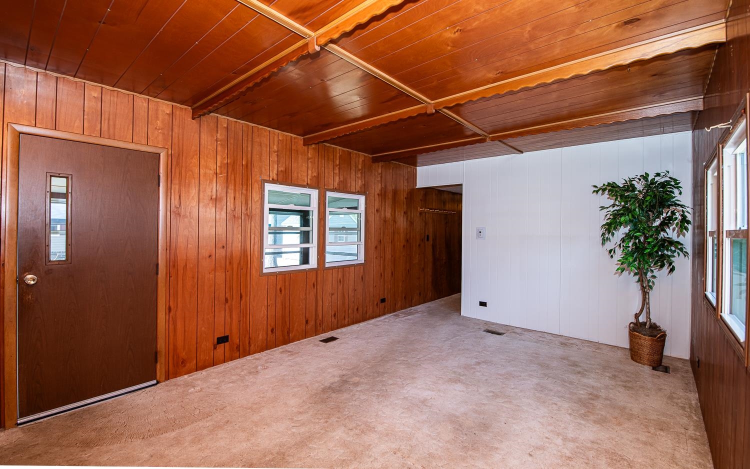 Exeter, New Hampshire 03833, United States, 2 Bedrooms Bedrooms, ,1 BathroomBathrooms,Residential,Active,166914