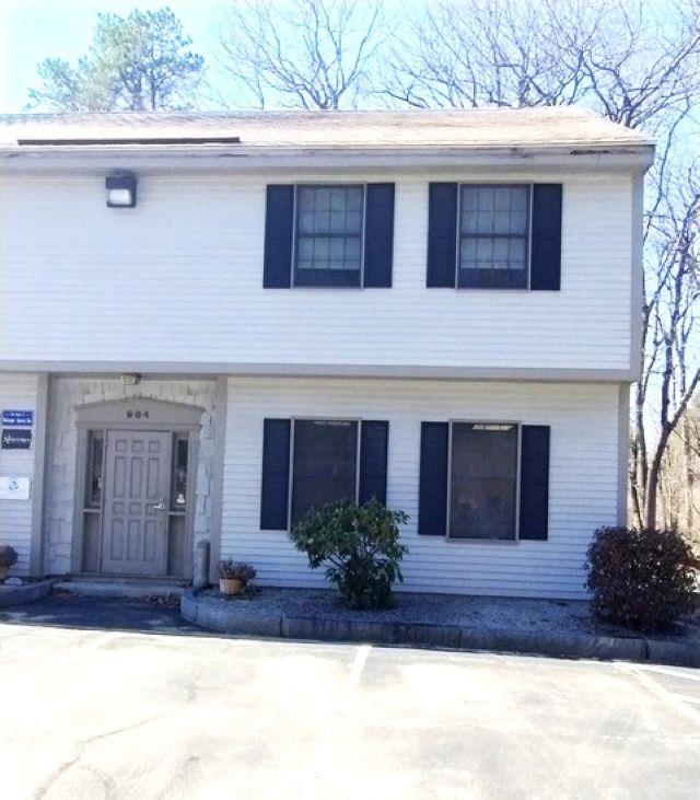 904 Hanover Street 4