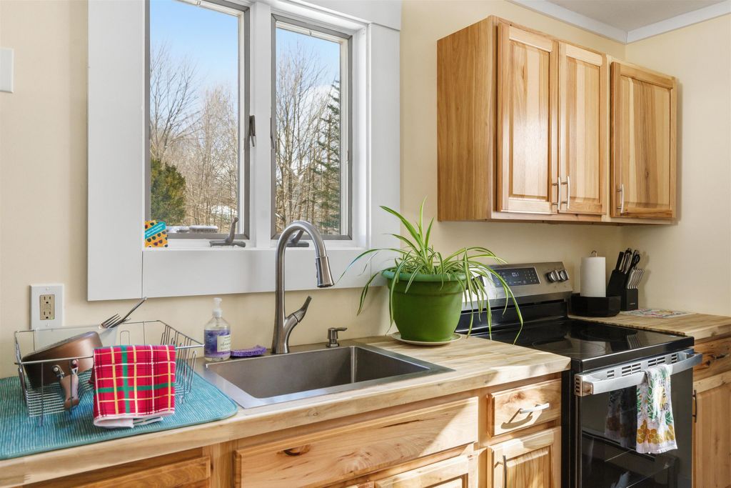 Photo of 51 Pollard Road #4, Lincoln, NH 03251 (MLS # 5074485)