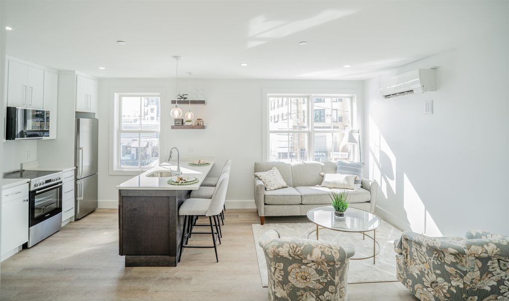 Photo of 238 Deer Street #204, Portsmouth, NH 03801 (MLS # 5050641)