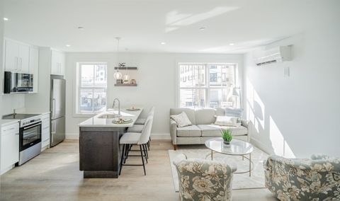 238 Deer Street 204 Portsmouth NH 03801