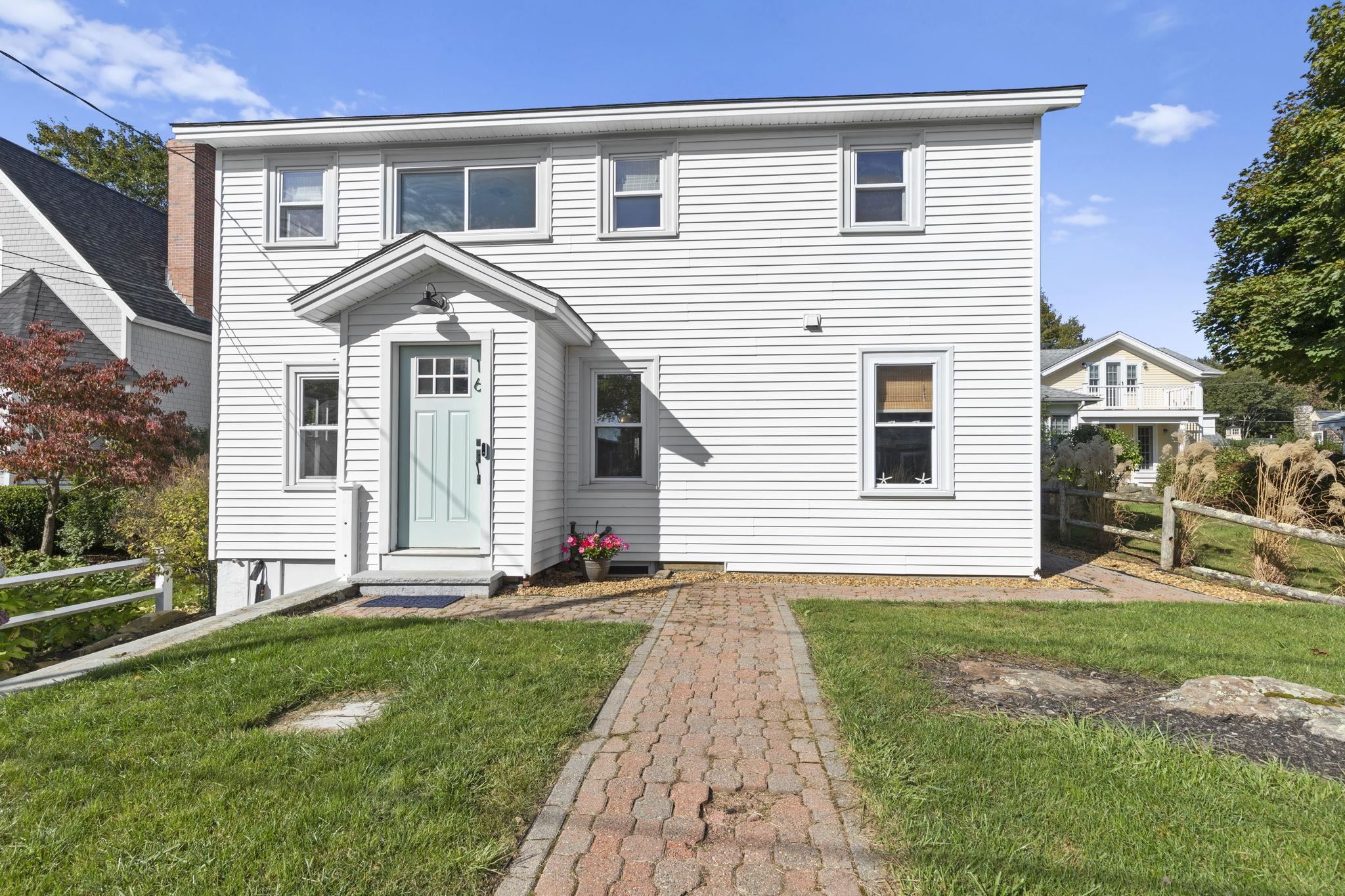 16 Ocean View Avenue