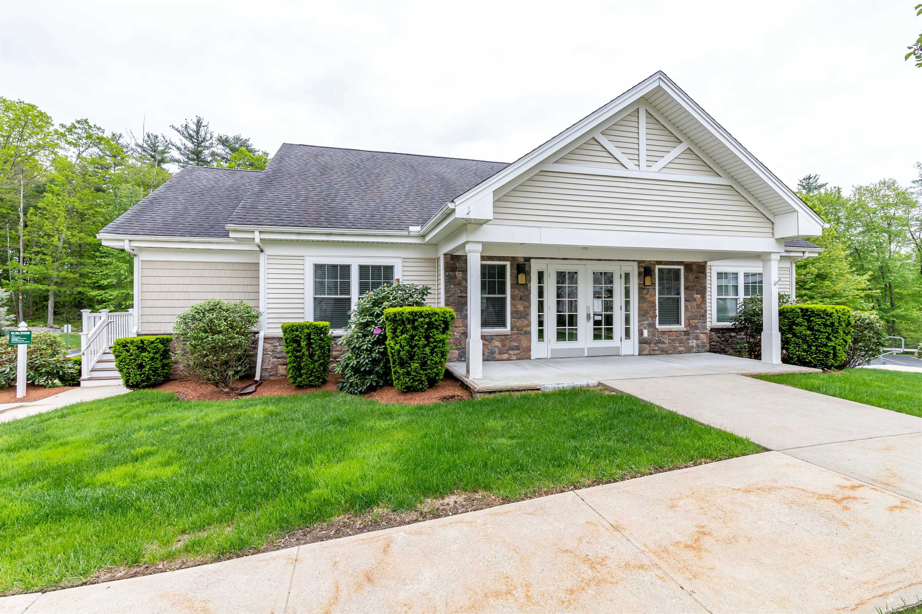 10 Braemoor Woods Road 300