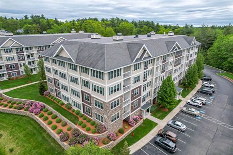 Photo of 10 Braemoor Woods Road #300, Salem, NH 03079 (MLS # 5074466)