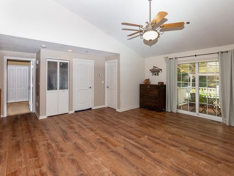 15 Marilyn Drive, Atkinson, NH 03811 - #: 5064452