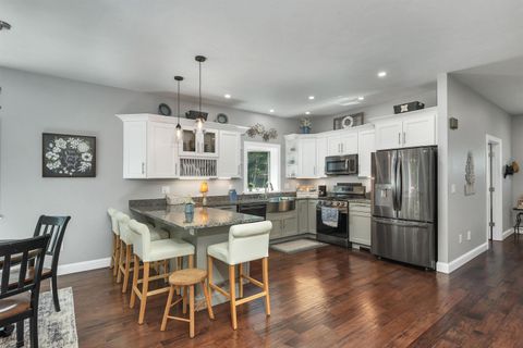 Photo of 22 Stonehenge Circle #7, Northfield, NH 03276 (MLS # 5074583)