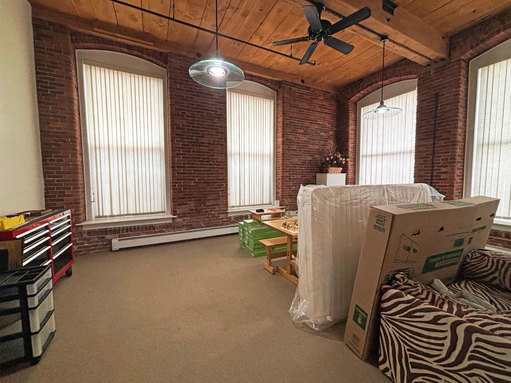 Photo of 125 Main Street #A &amp; B, Newmarket, NH 03857 (MLS # 5052359)