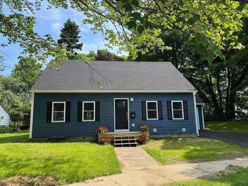 Photo 1 of 44 — 24 Bennington Court, Burlington, VT 05408
