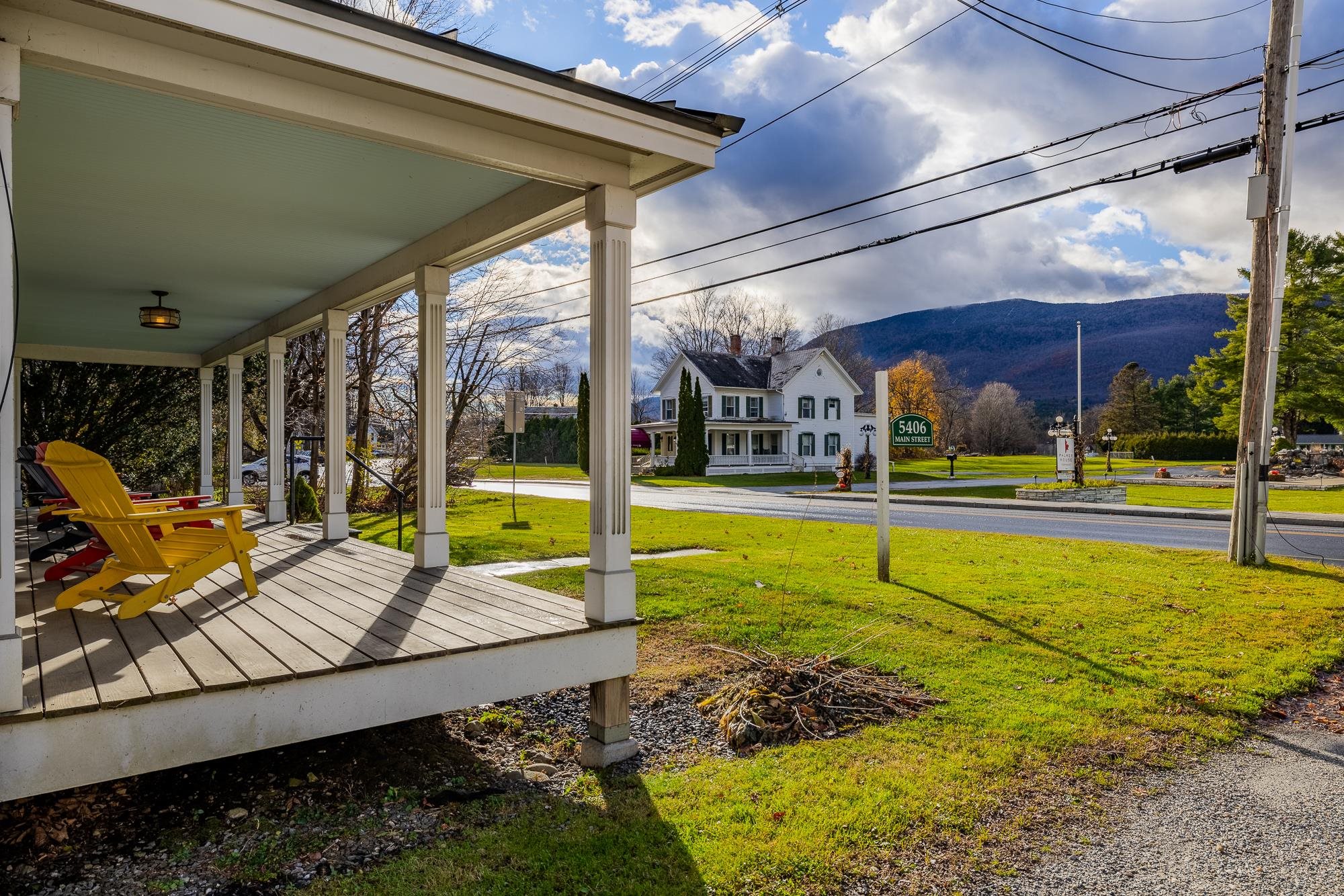 5406 - 5408 Main Street