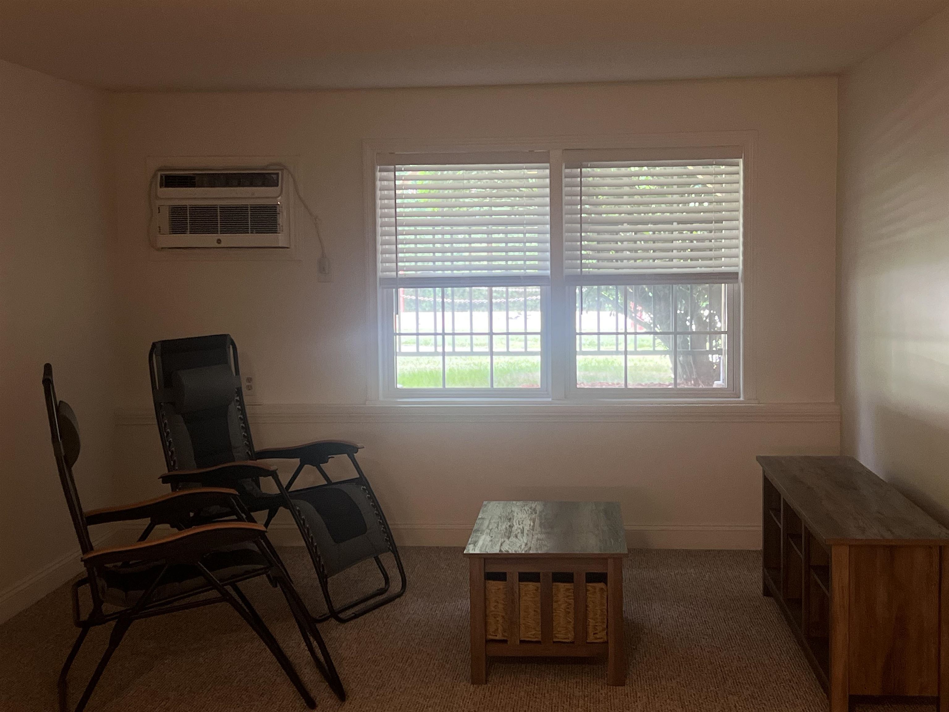 402 White Cedar Boulevard