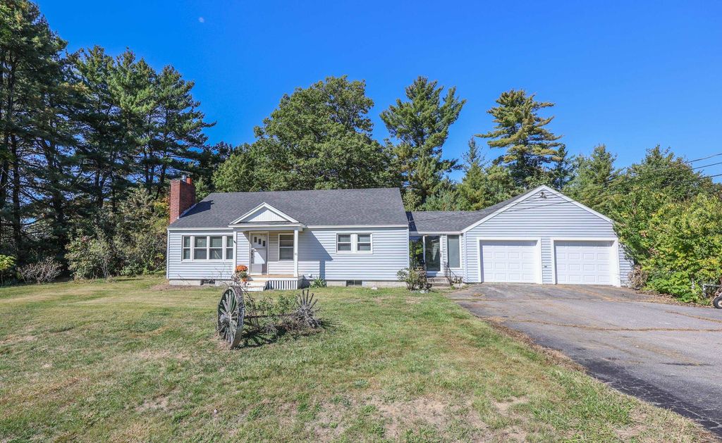 Photo of 45 Cushing Boulevard, Rochester, NH 03867 (MLS # 5064949)