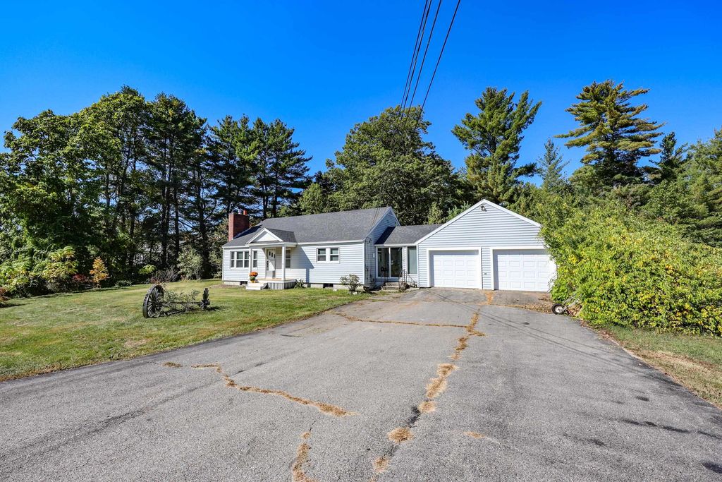 Photo of 45 Cushing Boulevard, Rochester, NH 03867 (MLS # 5064949)
