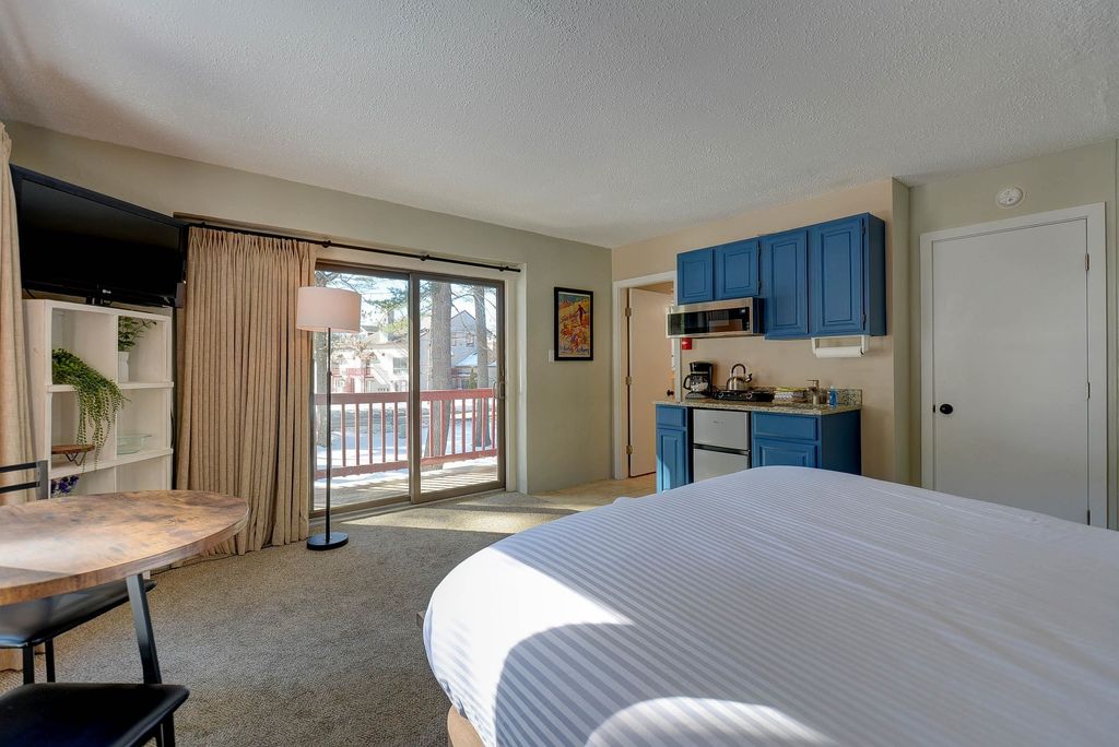 Photo of 1 River Run Road #1-O, Bartlett, NH 03812 (MLS # 5077652)