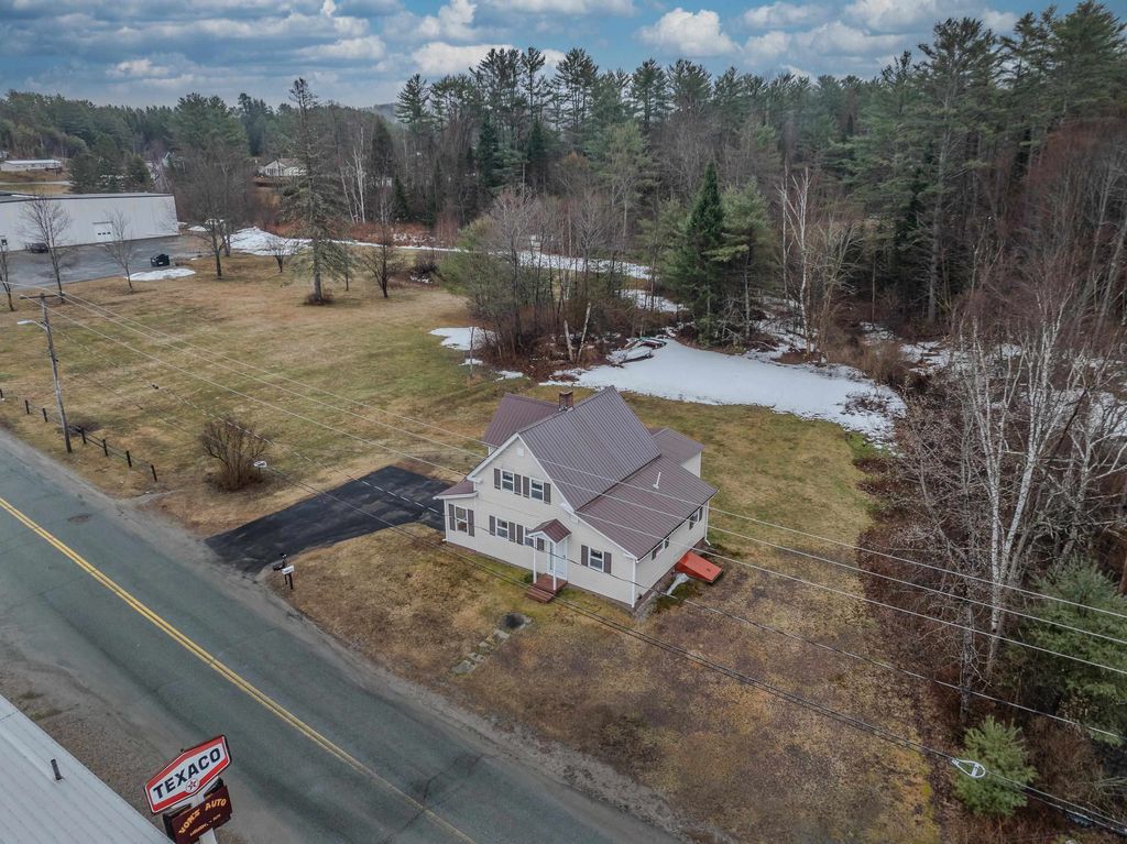 Photo of 316 Highland Avenue, Littleton, NH 03561 (MLS # 5082601)
