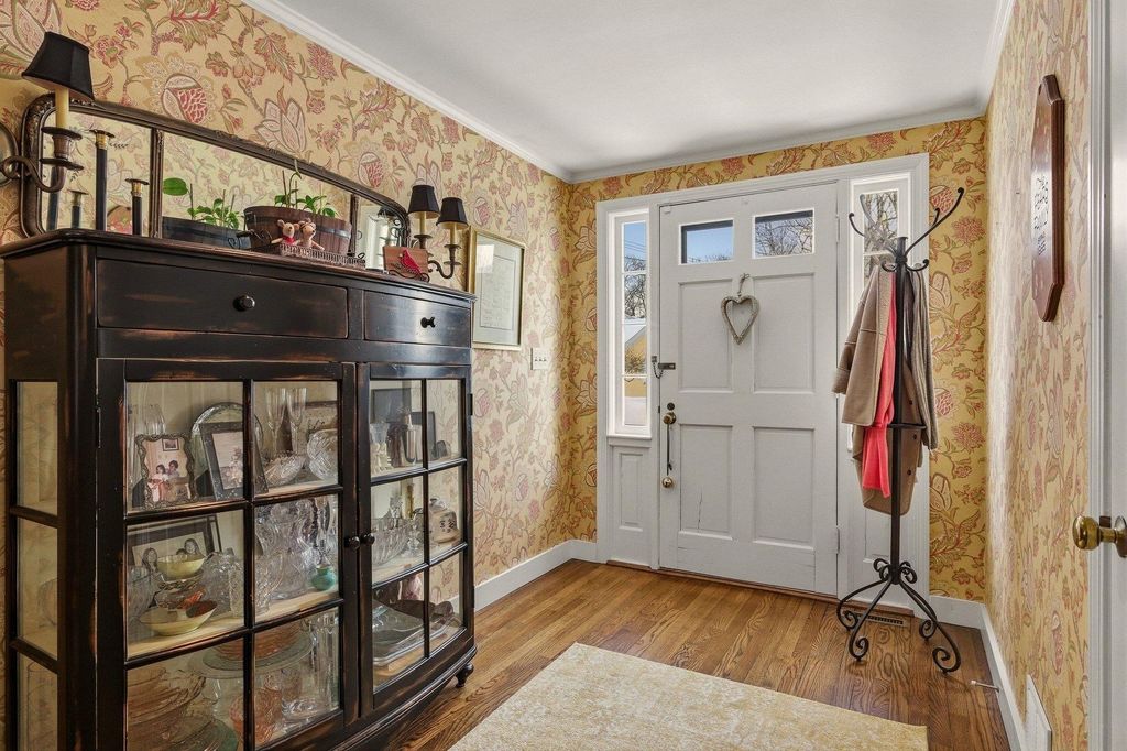 Photo of 5 Bayberry Lane, Exeter, NH 03833 (MLS # 5076110)