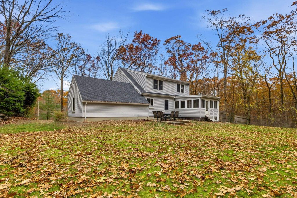 Photo of 22 Knightland Road, Atkinson, NH 03811 (MLS # 5069418)