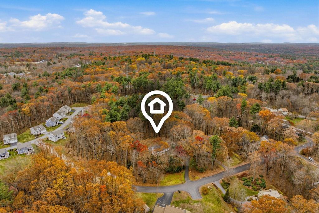 Photo of 22 Knightland Road, Atkinson, NH 03811 (MLS # 5069418)