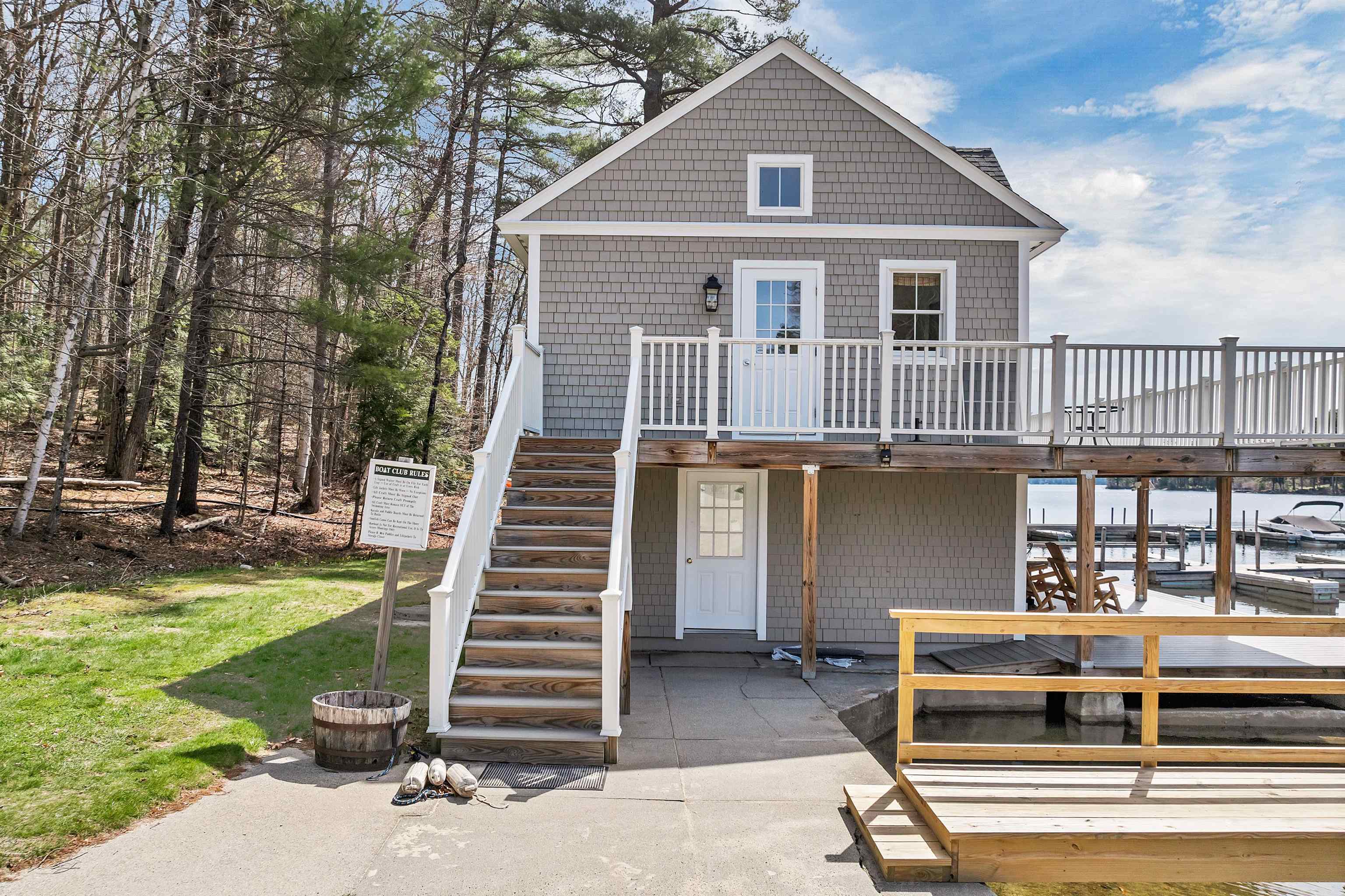 Sunapee, New Hampshire 03782, United States, 3 Bedrooms Bedrooms, ,3 BathroomsBathrooms,Residential,Active,120761
