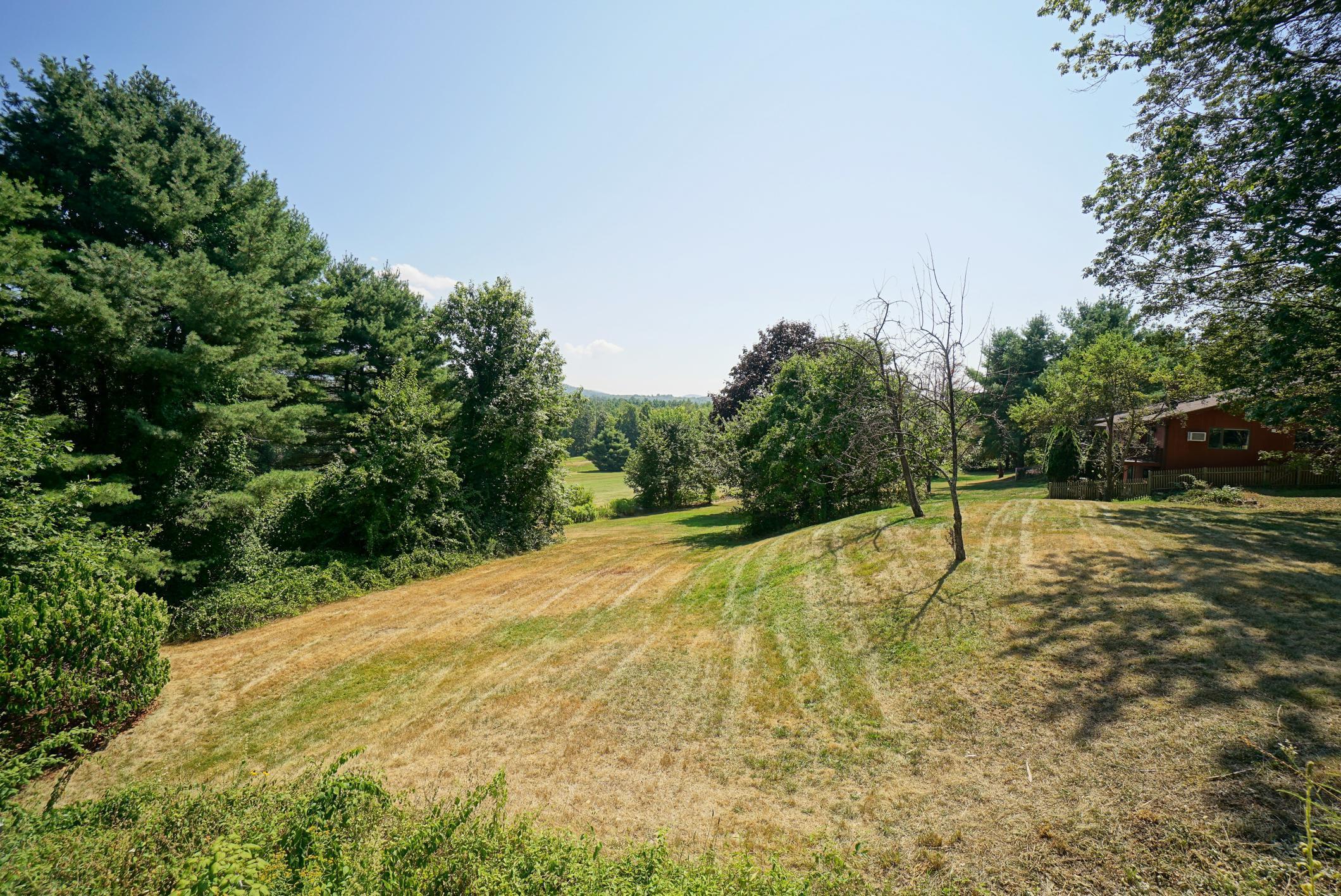 Belmont, New Hampshire 03220, United States, 3 Bedrooms Bedrooms, ,4 BathroomsBathrooms,Residential,Active,192360