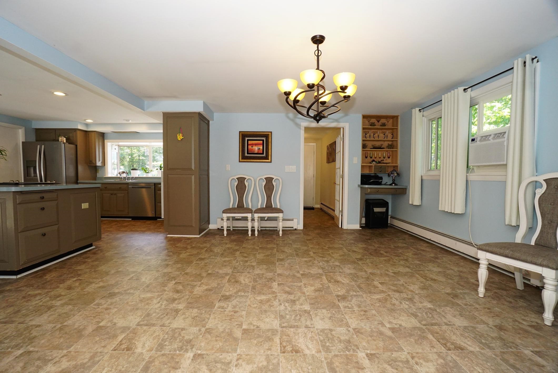 Belmont, New Hampshire 03220, United States, 3 Bedrooms Bedrooms, ,4 BathroomsBathrooms,Residential,Active,192360