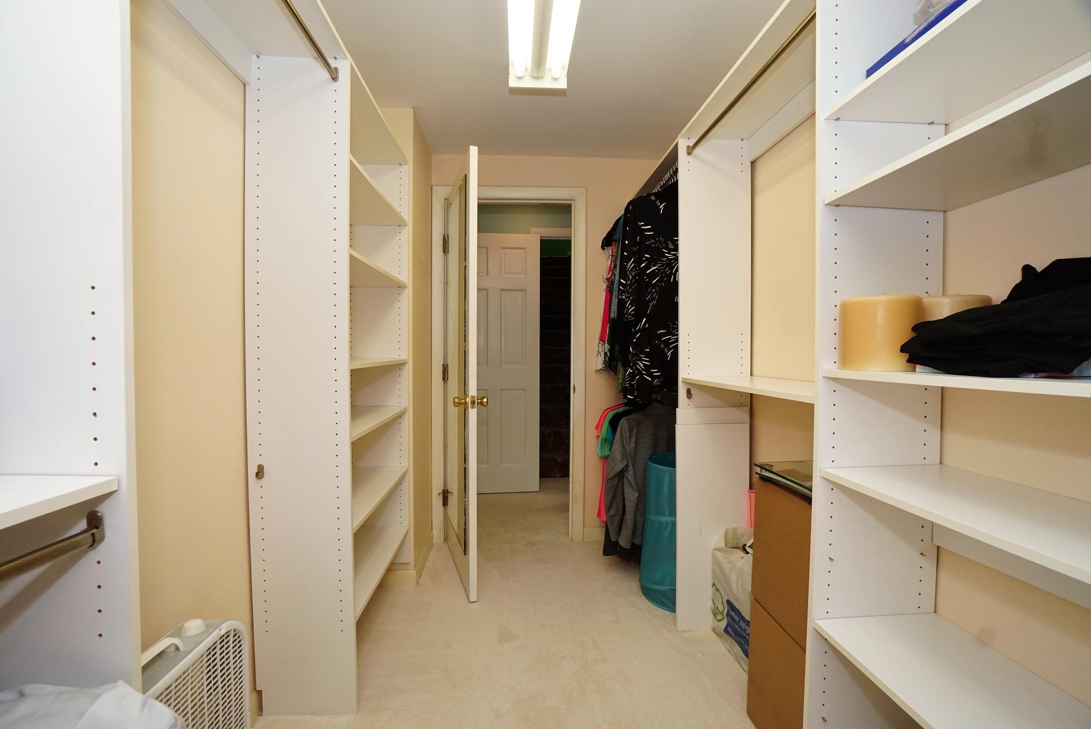 Belmont, New Hampshire 03220, United States, 3 Bedrooms Bedrooms, ,4 BathroomsBathrooms,Residential,Active,192360