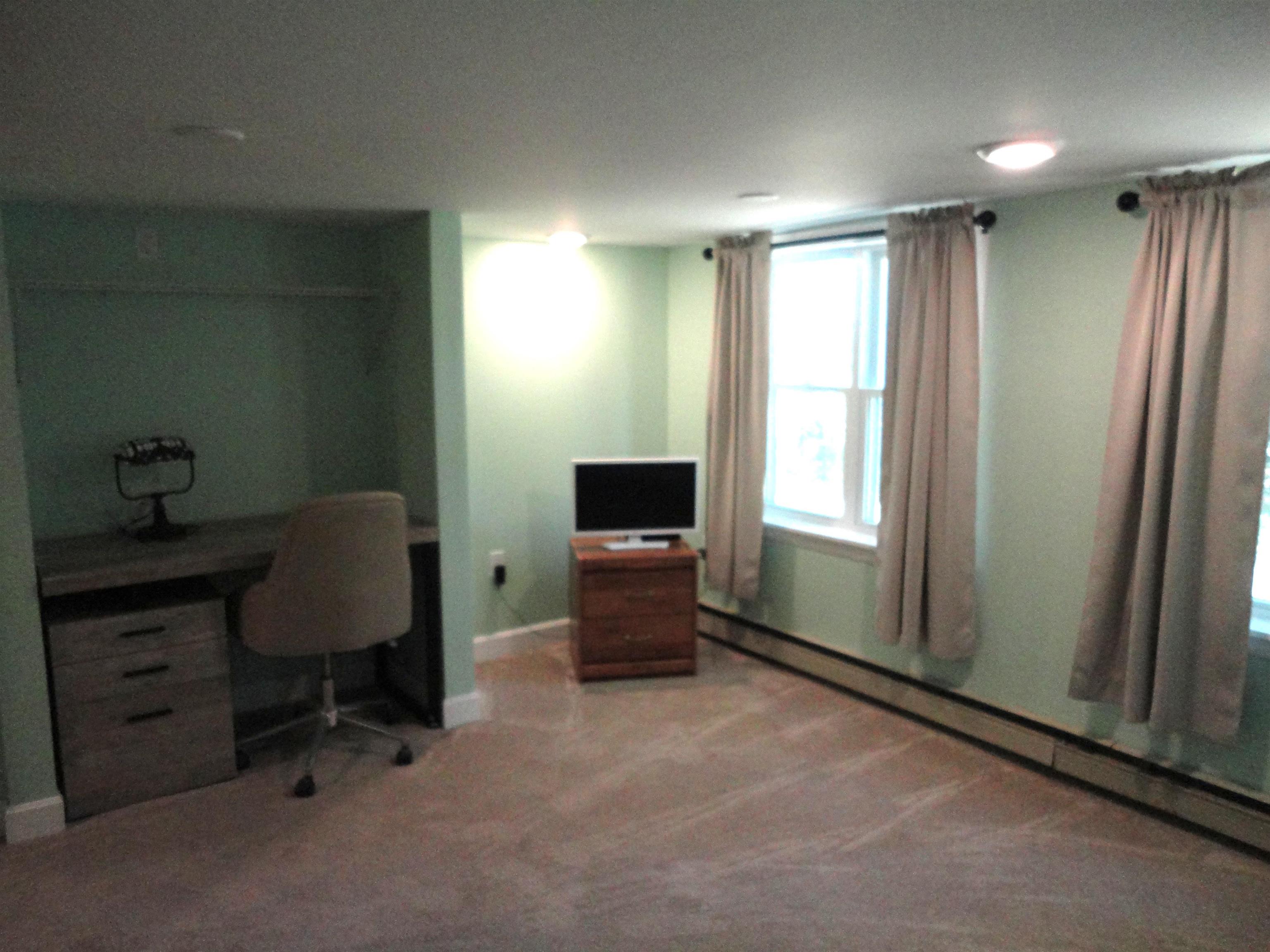 Belmont, New Hampshire 03220, United States, 3 Bedrooms Bedrooms, ,4 BathroomsBathrooms,Residential,Active,192360