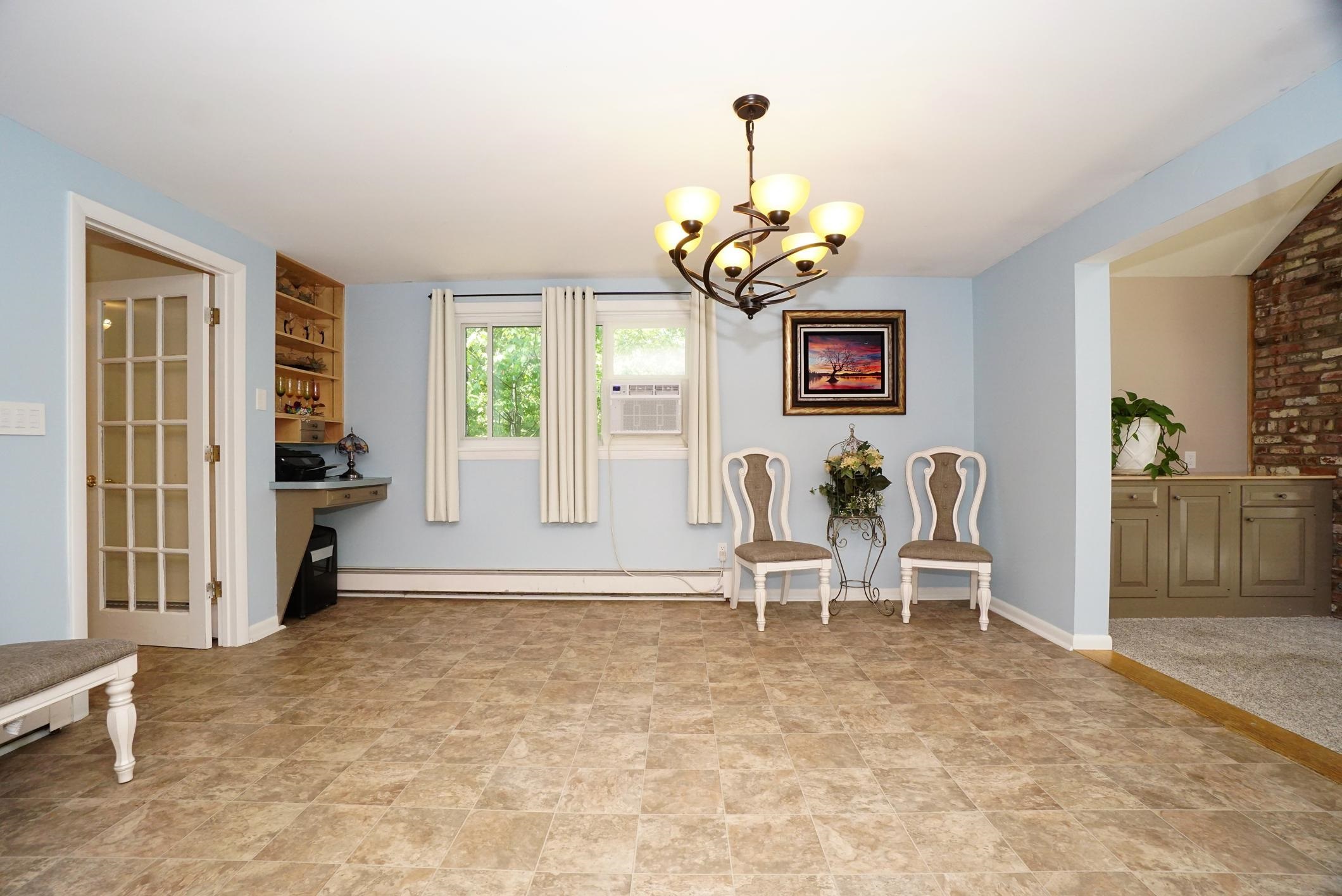 Belmont, New Hampshire 03220, United States, 3 Bedrooms Bedrooms, ,4 BathroomsBathrooms,Residential,Active,192360