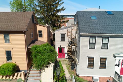 Photo of 93 High Street #4, Portsmouth, NH 03801 (MLS # 5041356)