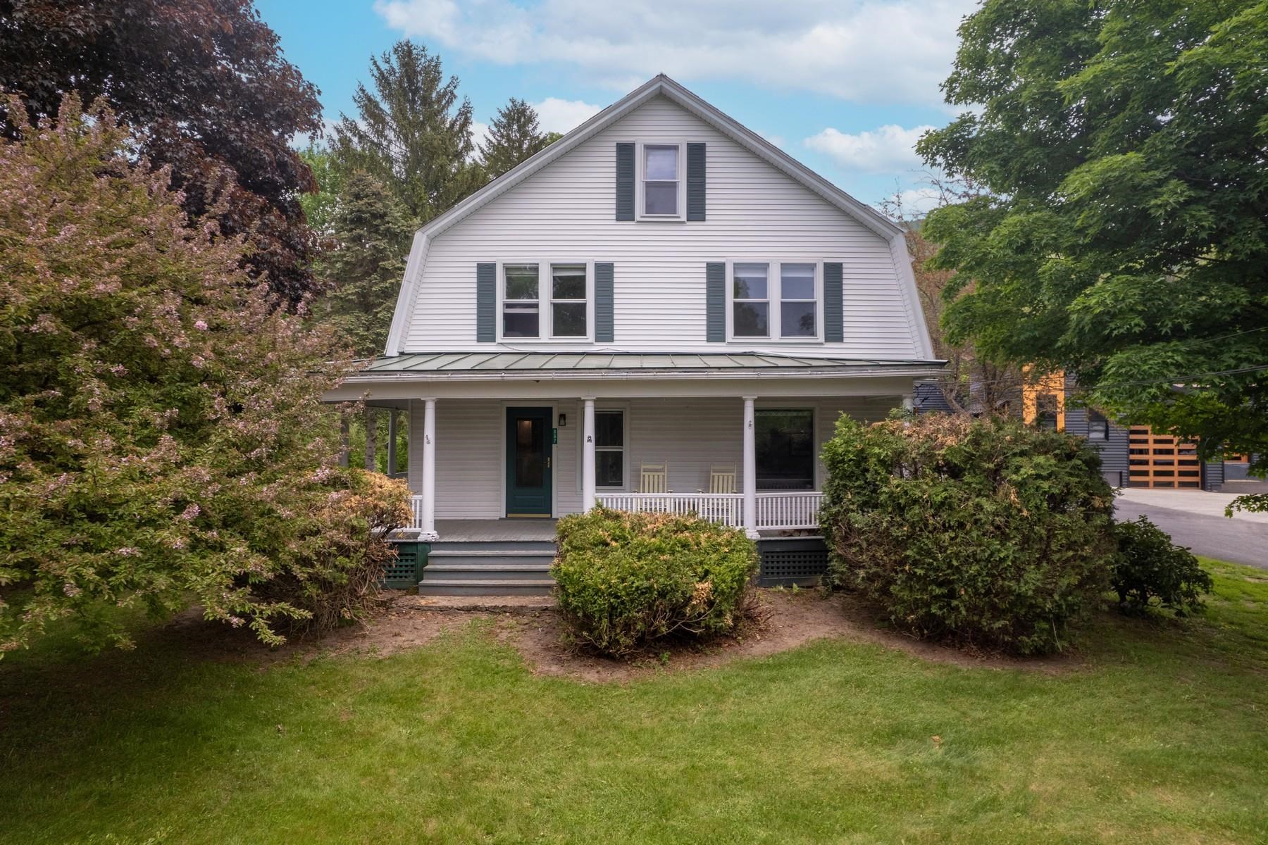 887-907 Townline Road 887 907