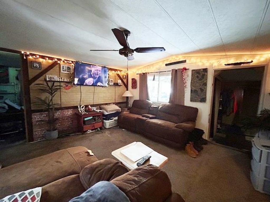 Photo of 4 Dow Street, Exeter, NH 03833 (MLS # 5073121)