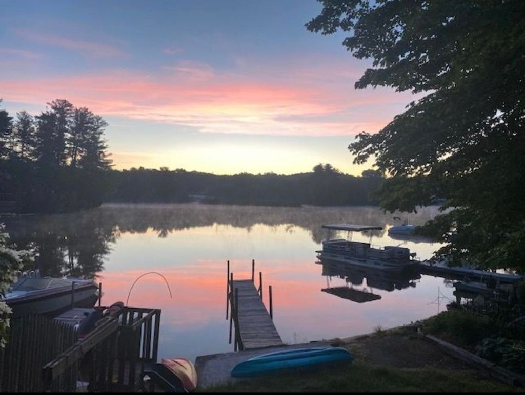 Photo of 15 Shore Drive, Salem, NH 03079 (MLS # 5068675)