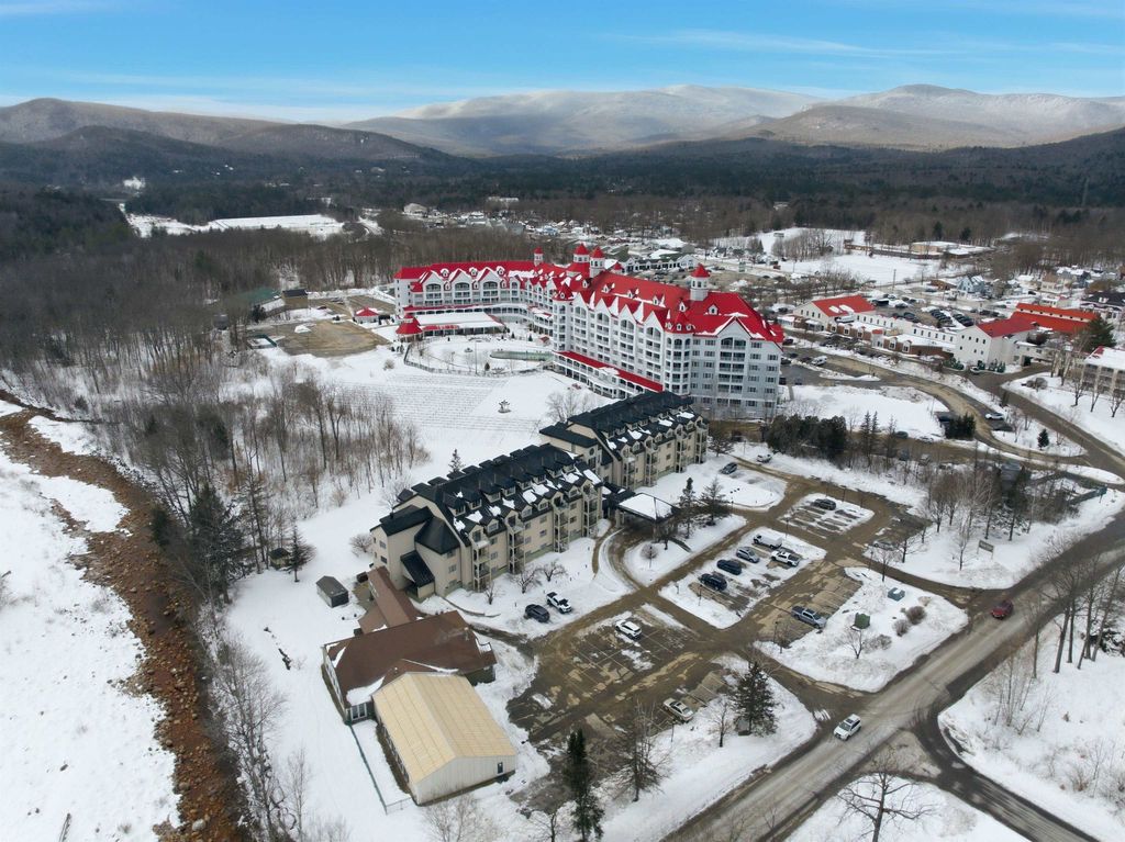 Photo of 48 Cooper Memorial Drive #213/213A, Lincoln, NH 03251 (MLS # 5074477)